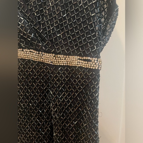 Mac Duggal BEADED BUTTERFLY SLEEVE COLUMN GOWN - Picture 6 of 16